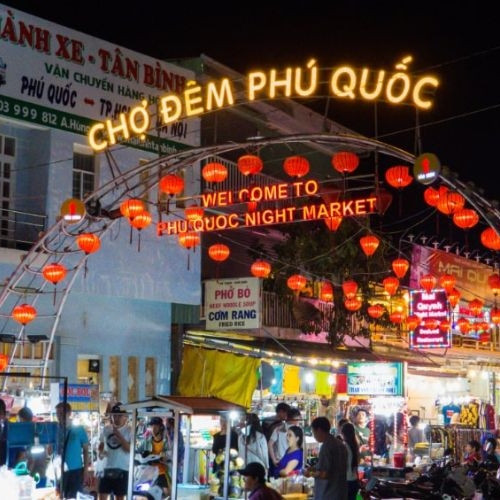 Chợ đêm Đinh Dậu tại Phú Quốc có gì?